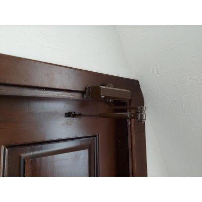 Дотягувач ATIS DC-602 Brown